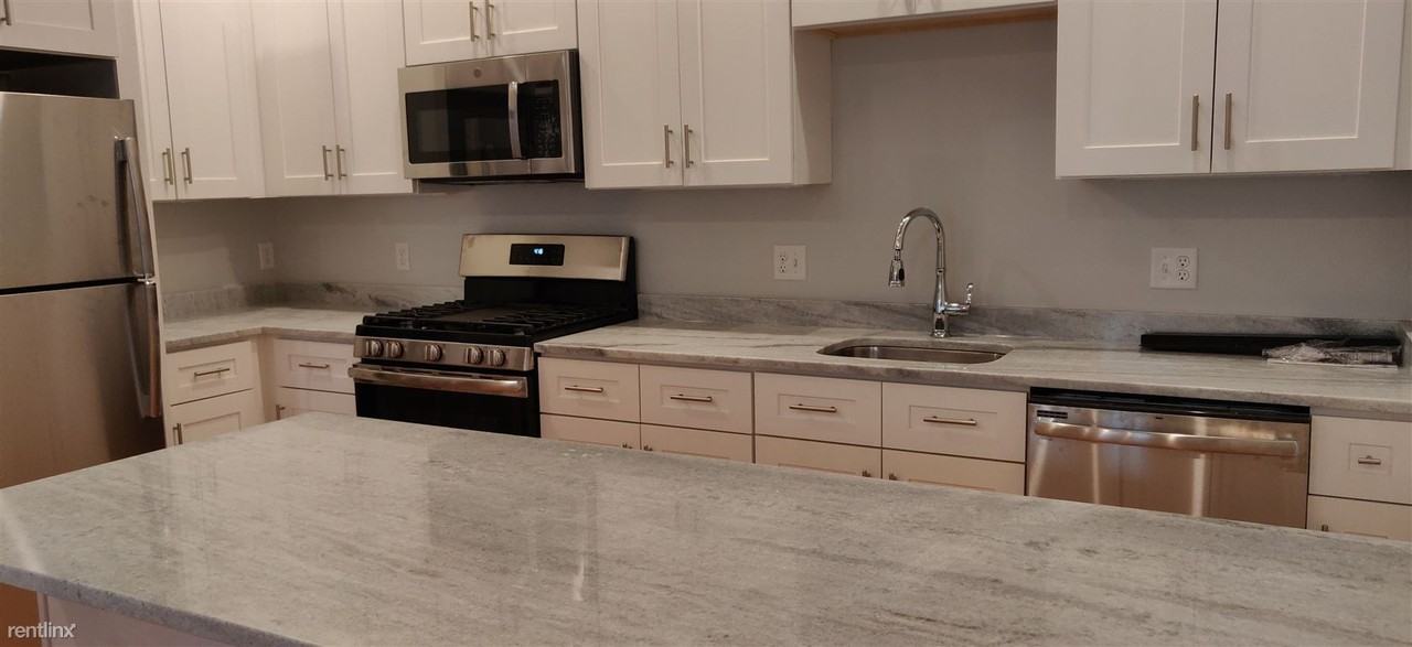 18 Murdock St - Photo 3 of 27