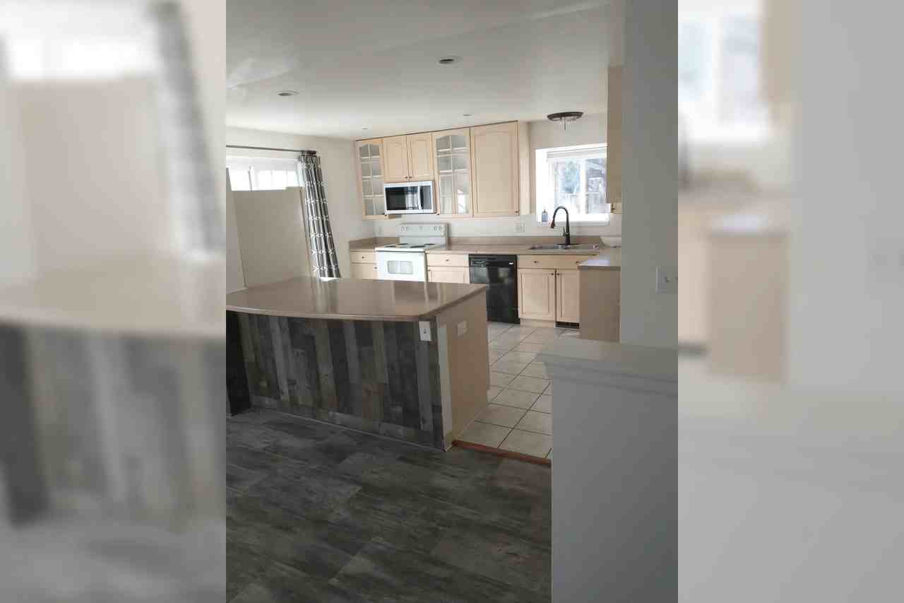 9436 W David Ave - Photo 2 of 15