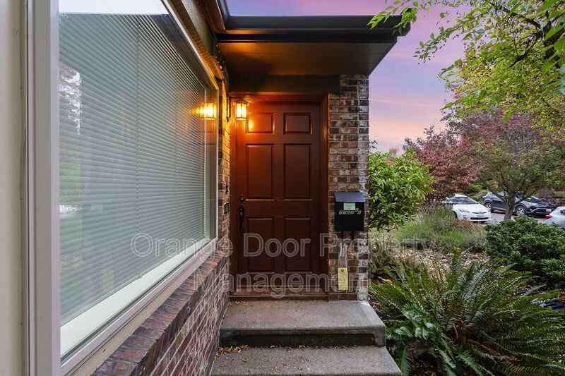7727 Jones Avenue Northwestunit A - Photo 7 of 43