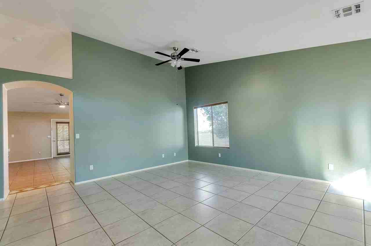3660 W Arrowwood Pl - Photo 3 of 15