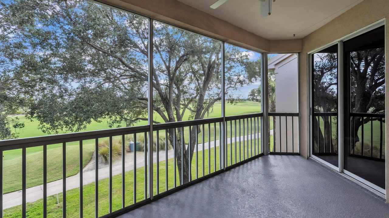 358 Enclave Dr #16 - Photo 2 of 31