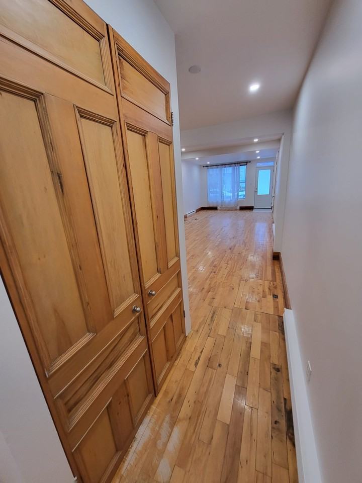 4749 Rue de Bordeaux - Photo 3 of 16