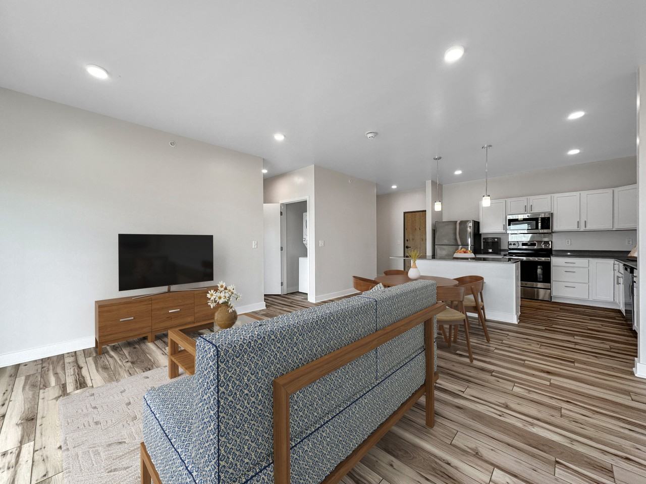 Stratford Pointe - Photo 4 of 111