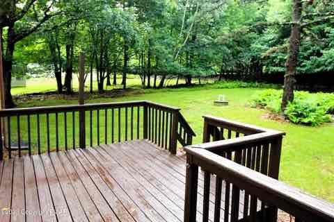 650 Stony Mountain Rd - Photo 3 of 19