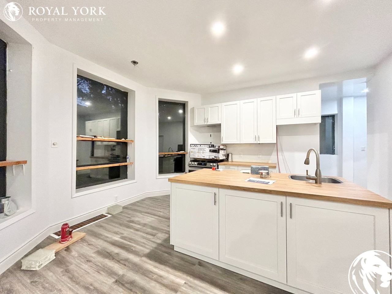 317 Aberdeen Ave #1 - Photo 2 of 25