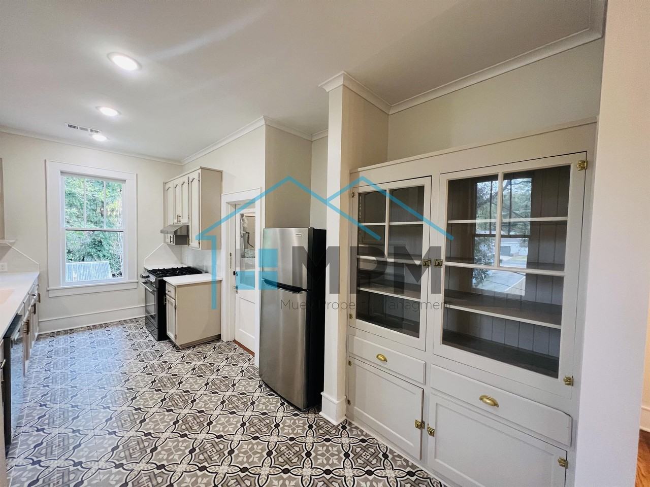 202 Stubbs Ave #1 - Photo 3 of 11