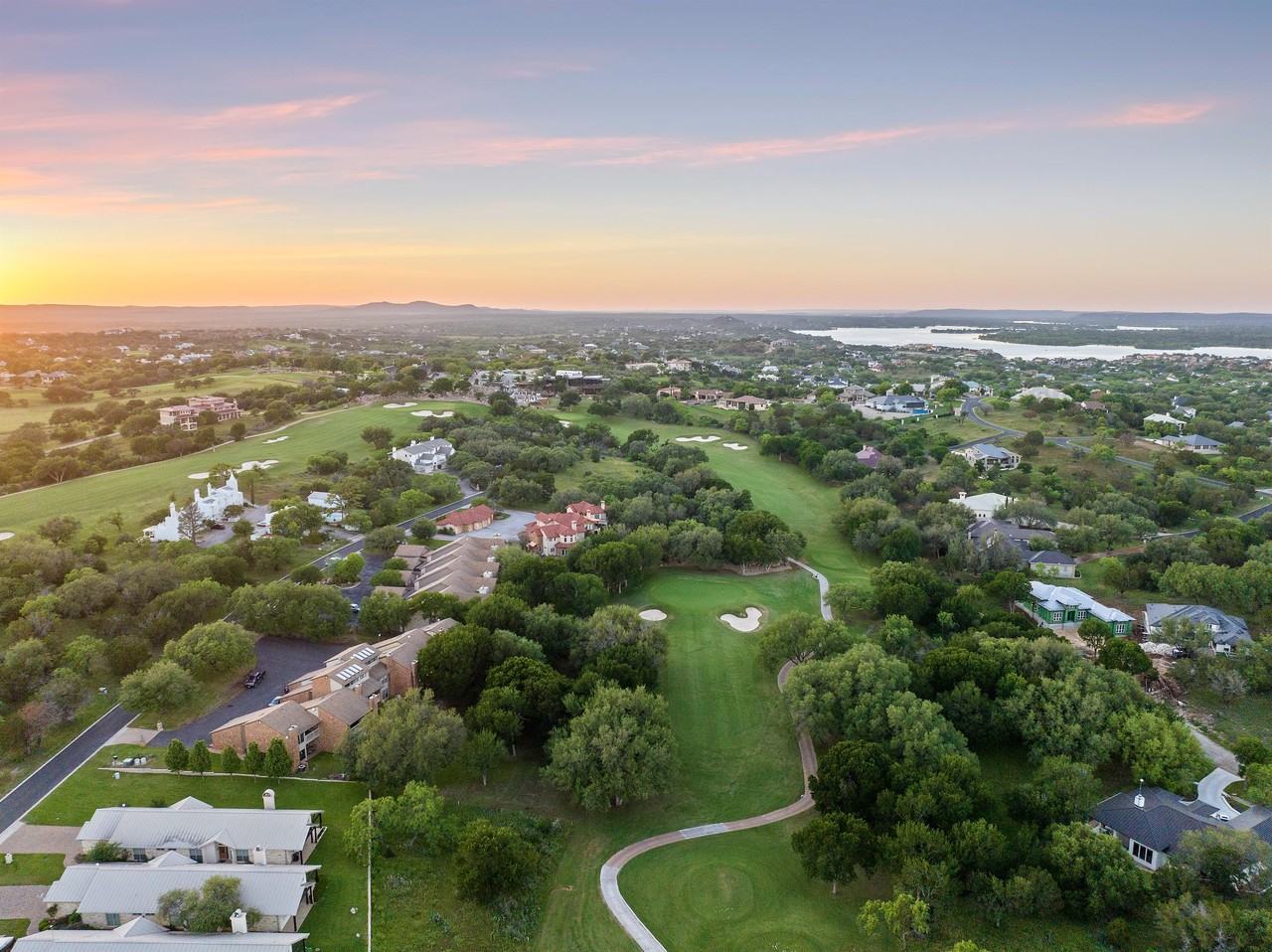 107 Lachite - 1Unit 1 #1 - Photo 3 of 26