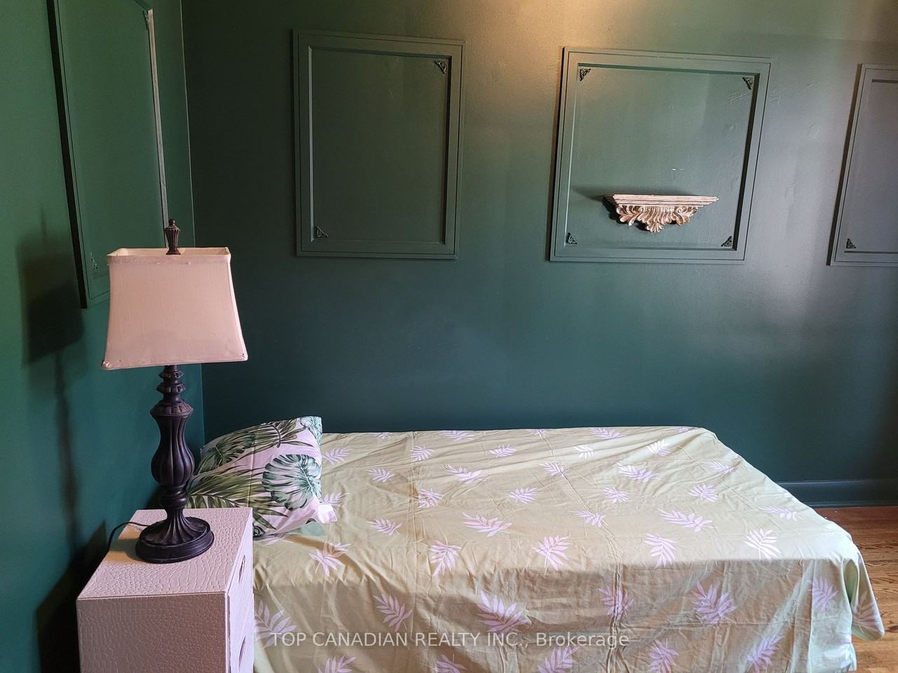 143 Avenue Road #Main - Photo 2 of 6