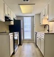 featured image of 915 Sunset Dr #915