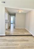 915 Sunset Dr #915 - Photo 4 of 28