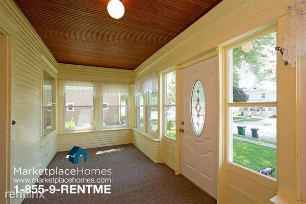 807 Wabasha Ave - Photo 2 of 12