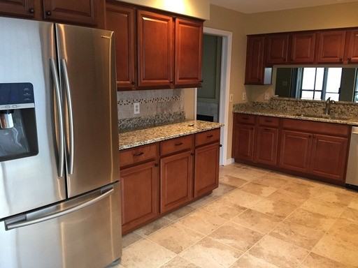 2633 Bent Hickory Cir - Photo 2 of 6