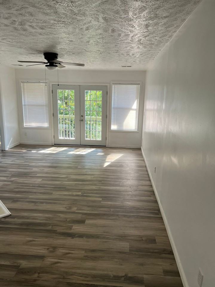 6724 Willowbrook Dr #1 - Photo 2 of 10