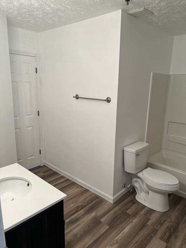 6724 Willowbrook Dr #1 - Photo 3 of 10