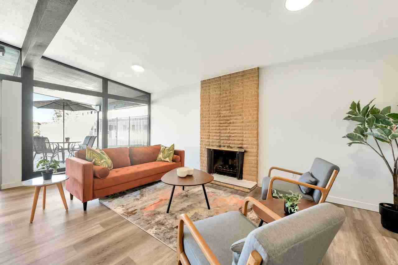 The Thomas - Photo 6 of 27