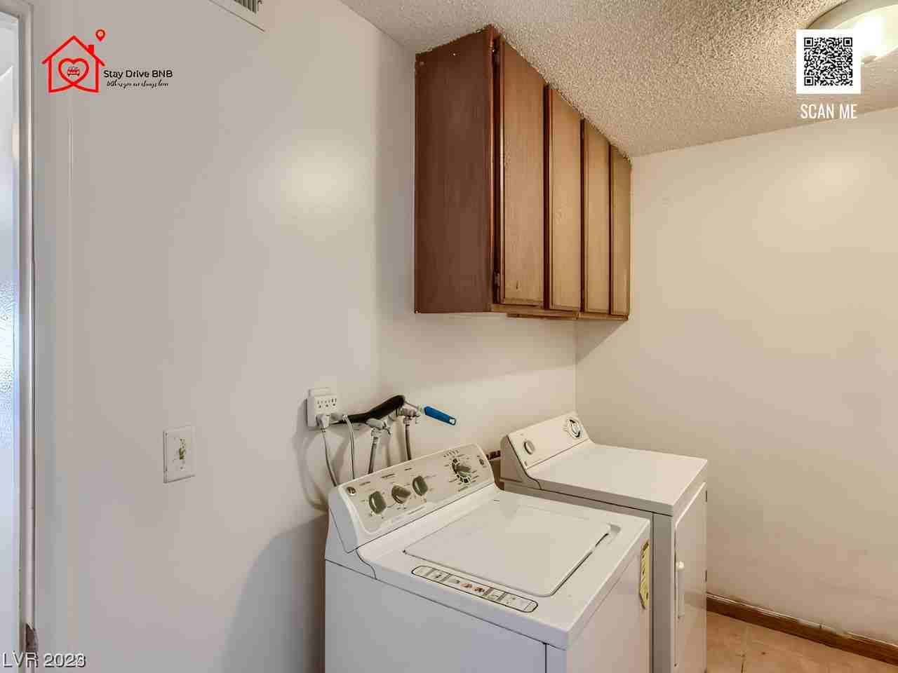 Cabrito Dr - Photo 3 of 16