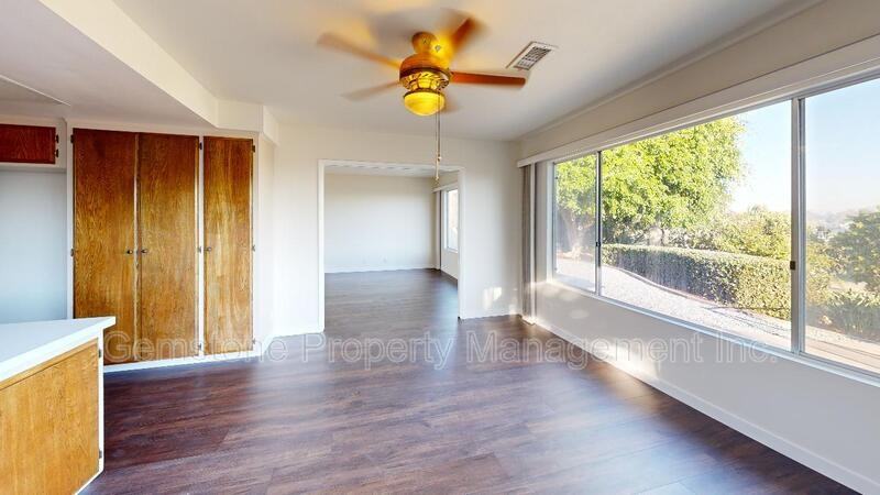 2544 Cornwall St - Photo 7 of 31