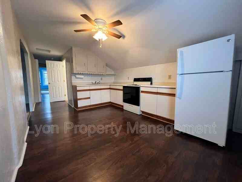 30-39 Laurel Hill Ave, Burrillville, RI 02859 - Photo 3 of 26