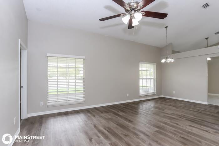 4247 Onorio St - Photo 3 of 16