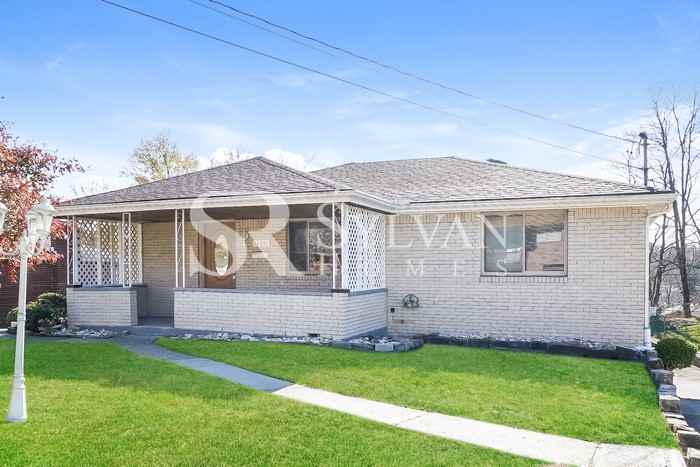 13341 Saint Clair Dr - Photo 2 of 13