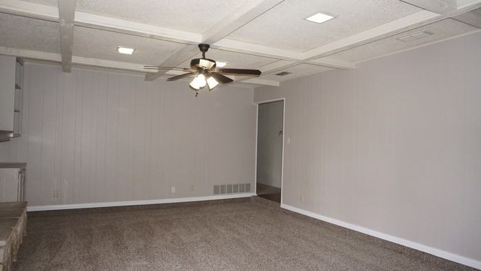 2707 Kidd Dr - Photo 3 of 20