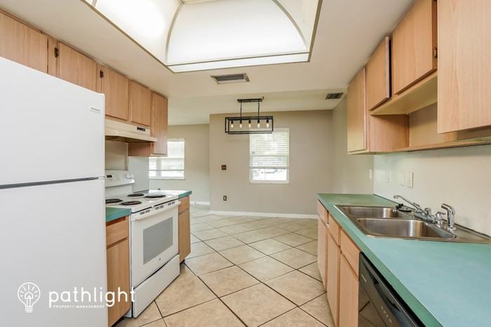 3945 La Palma St - Photo 2 of 18