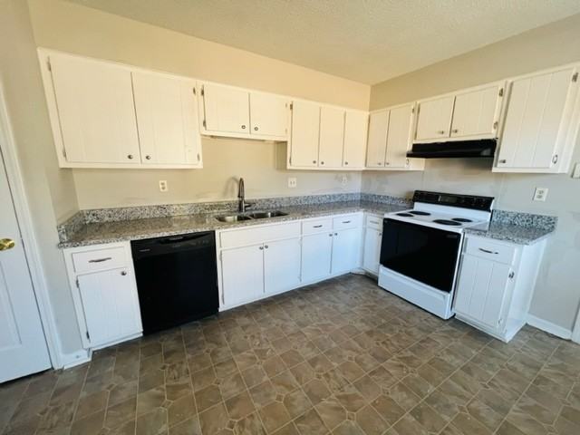 6075 N Shallowhill Dr #1 - Photo 3 of 25