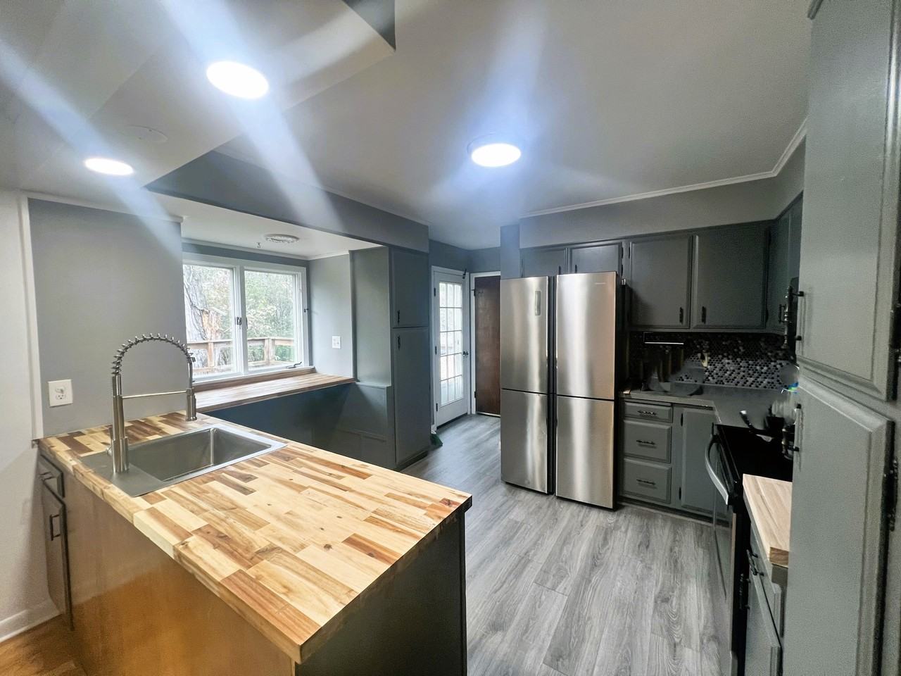 24 Komar Dr #NA - Photo 2 of 12