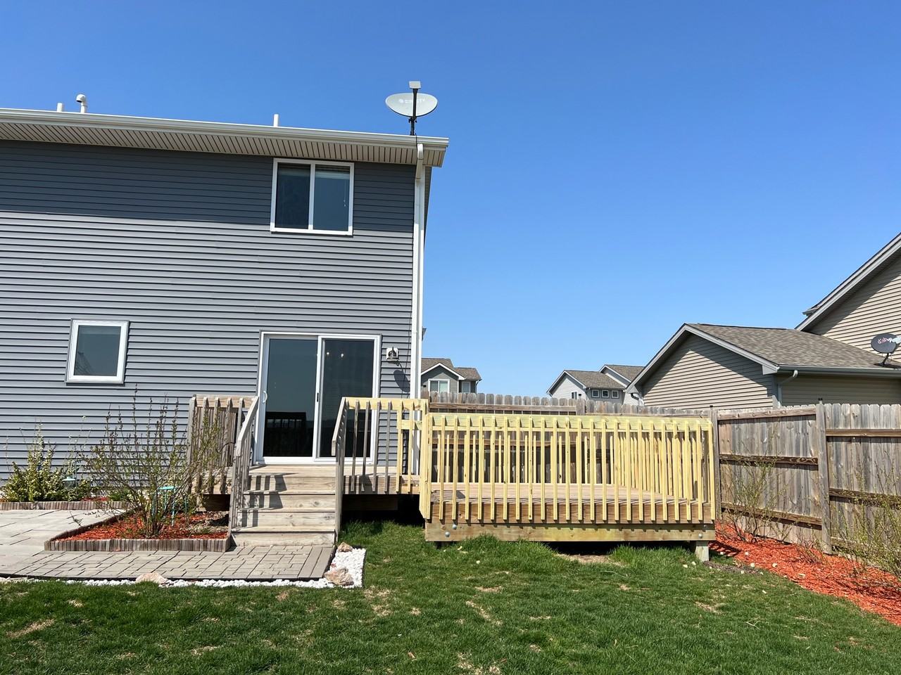709 37th St Sw #1 - Photo 3 of 22