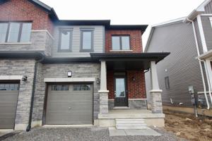 featured image of 272 Explorer Way #1