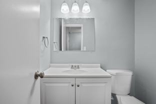 642 Nw Valleybrook Rd #1 - Photo 1 of 1