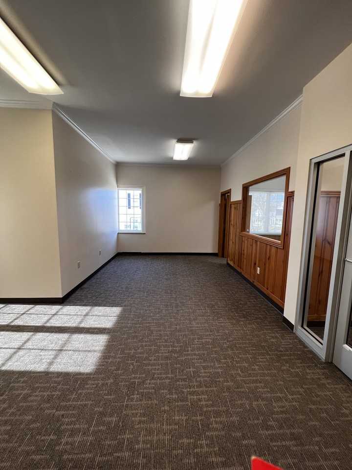 31 W Main St #1 - Photo 3 of 19