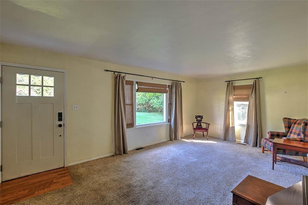 11 Nolen Dr #1 - Photo 3 of 22