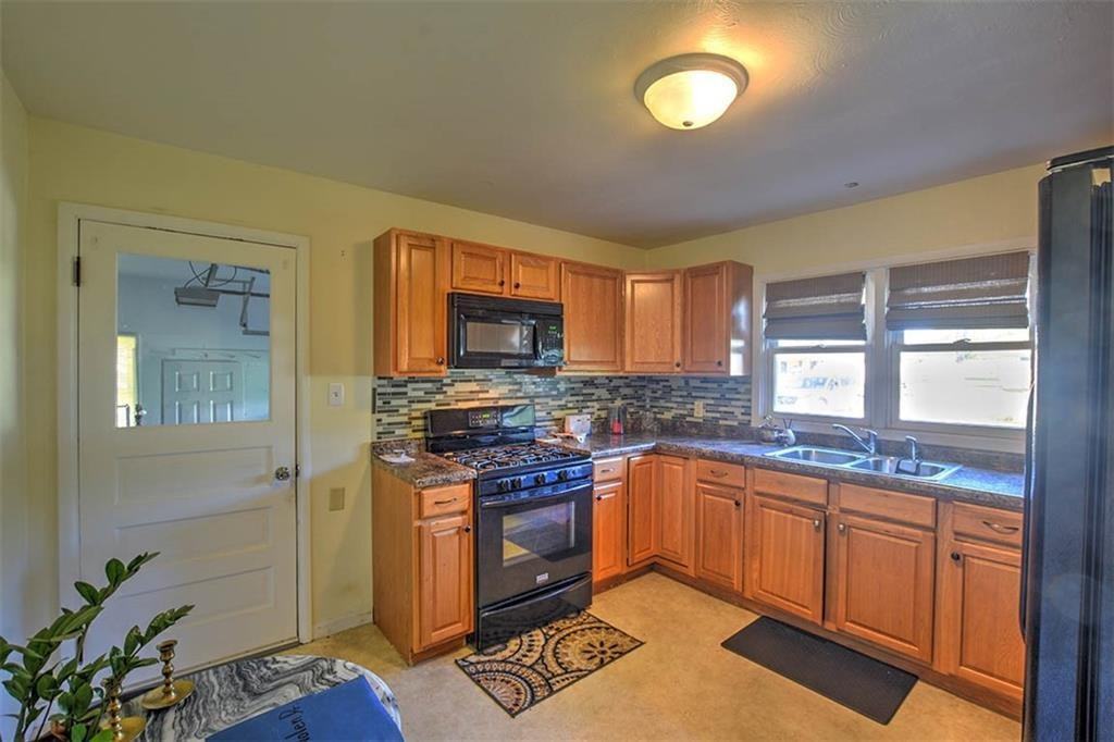 11 Nolen Dr #1 - Photo 5 of 22