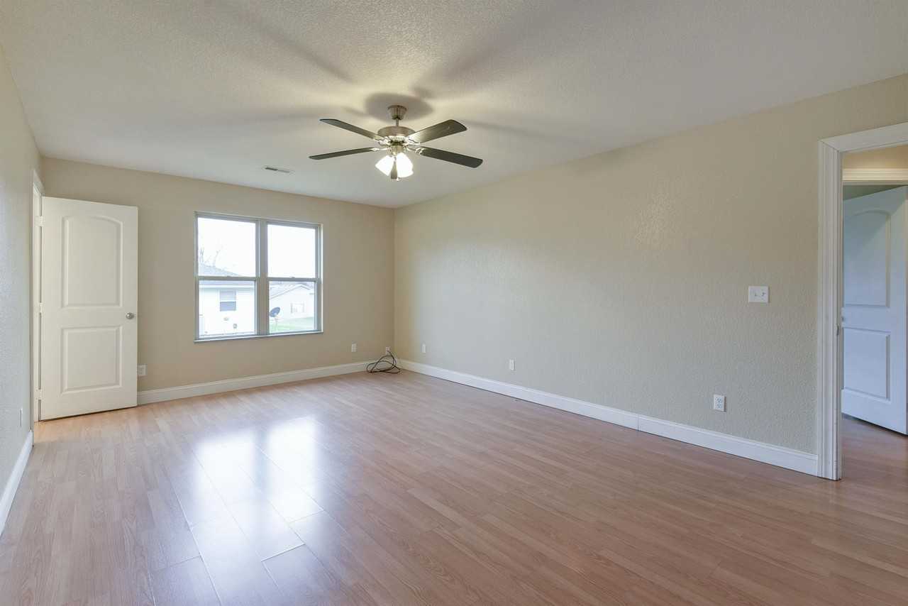 514 Madeleine Ct #514MA - Photo 6 of 11