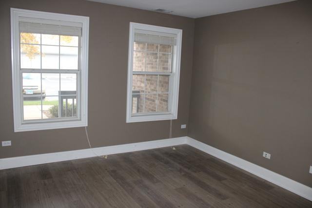 11 Foxcroft Rd - Photo 5 of 10