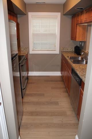 11 Foxcroft Rd - Photo 6 of 10