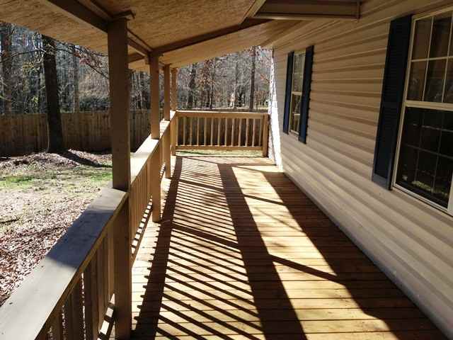 943 Camp Ground Rd - Photo 2 of 13