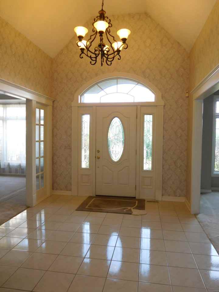 195 Dunbar Ct - Photo 2 of 52