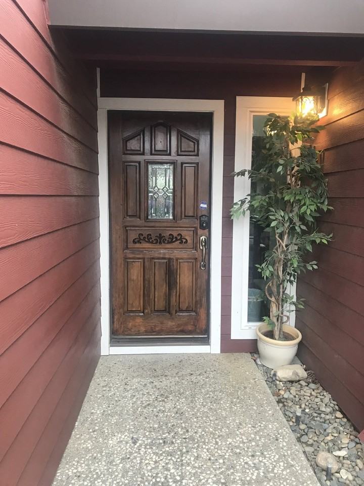 1707 Humboldt Ave - Photo 2 of 19