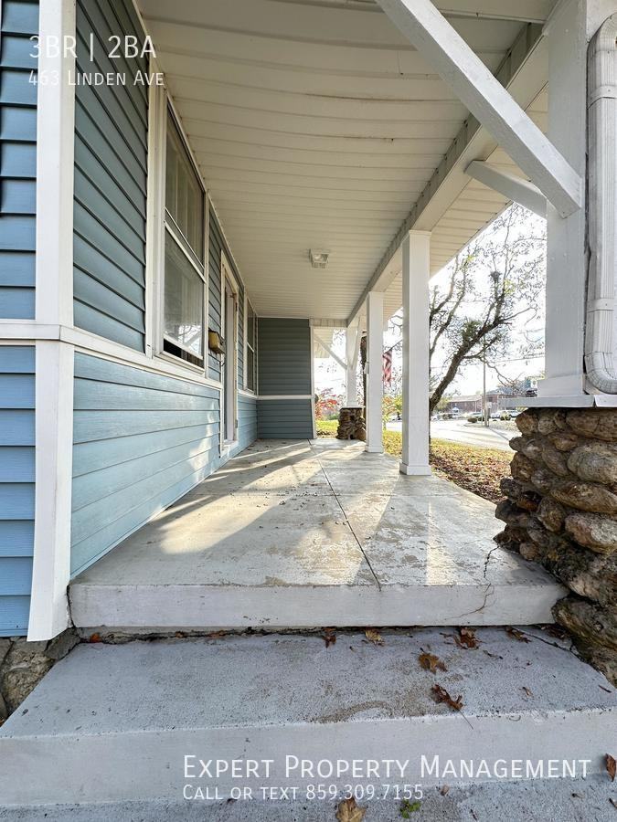 463 Linden Ave - Photo 2 of 23