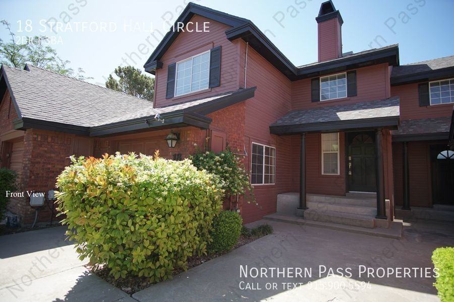 18 Stratford Hall Cir - Photo 2 of 25