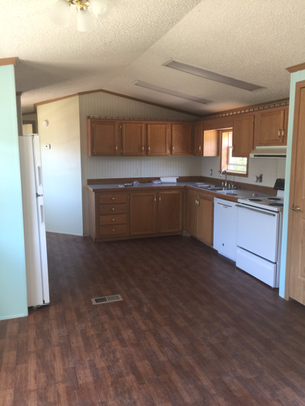 33 River St - Photo 3 of 19