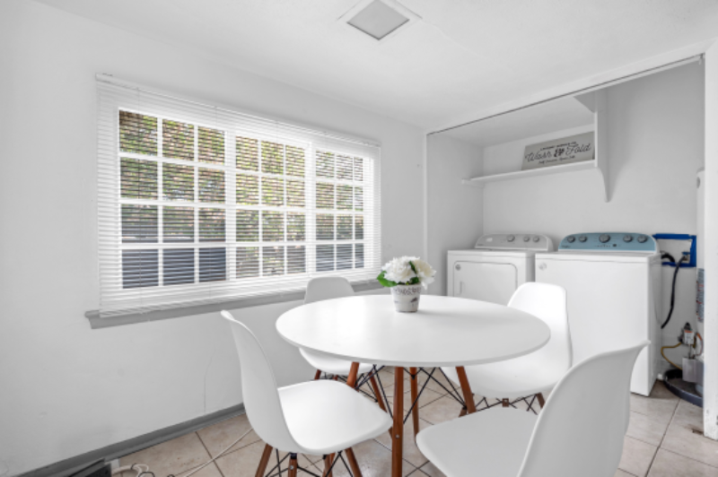 1811 Vatican Ln - Photo 2 of 14