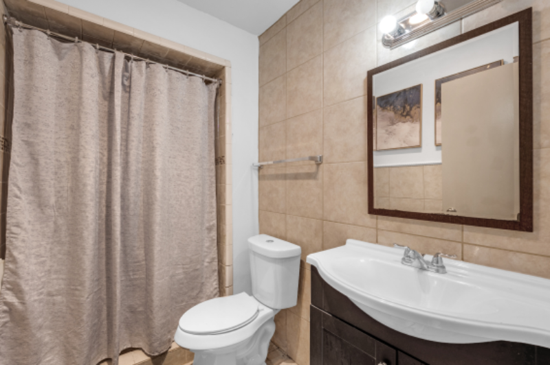 1811 Vatican Ln - Photo 3 of 14