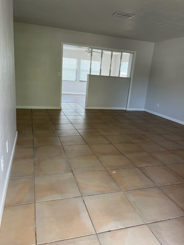 1002 Macco Rd - Photo 3 of 10