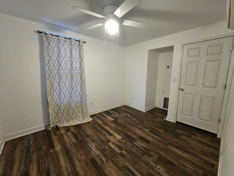 420 Etna St #1 - Photo 3 of 5