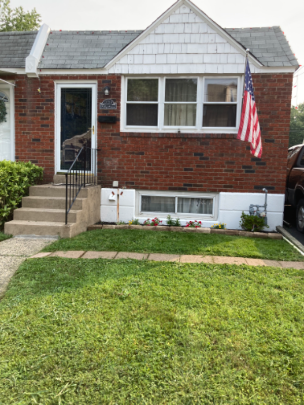 221 Ridley Ave - Photo 2 of 21