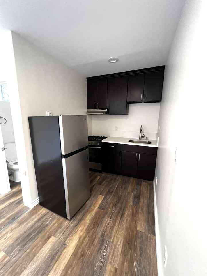 70 13th Pl #13 - Photo 7 of 9