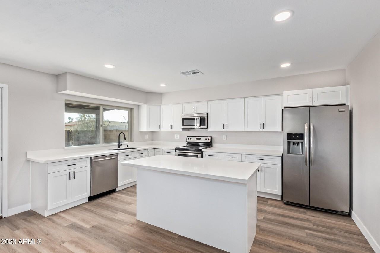 5909 West Elm Street #1 - Photo 5 of 19